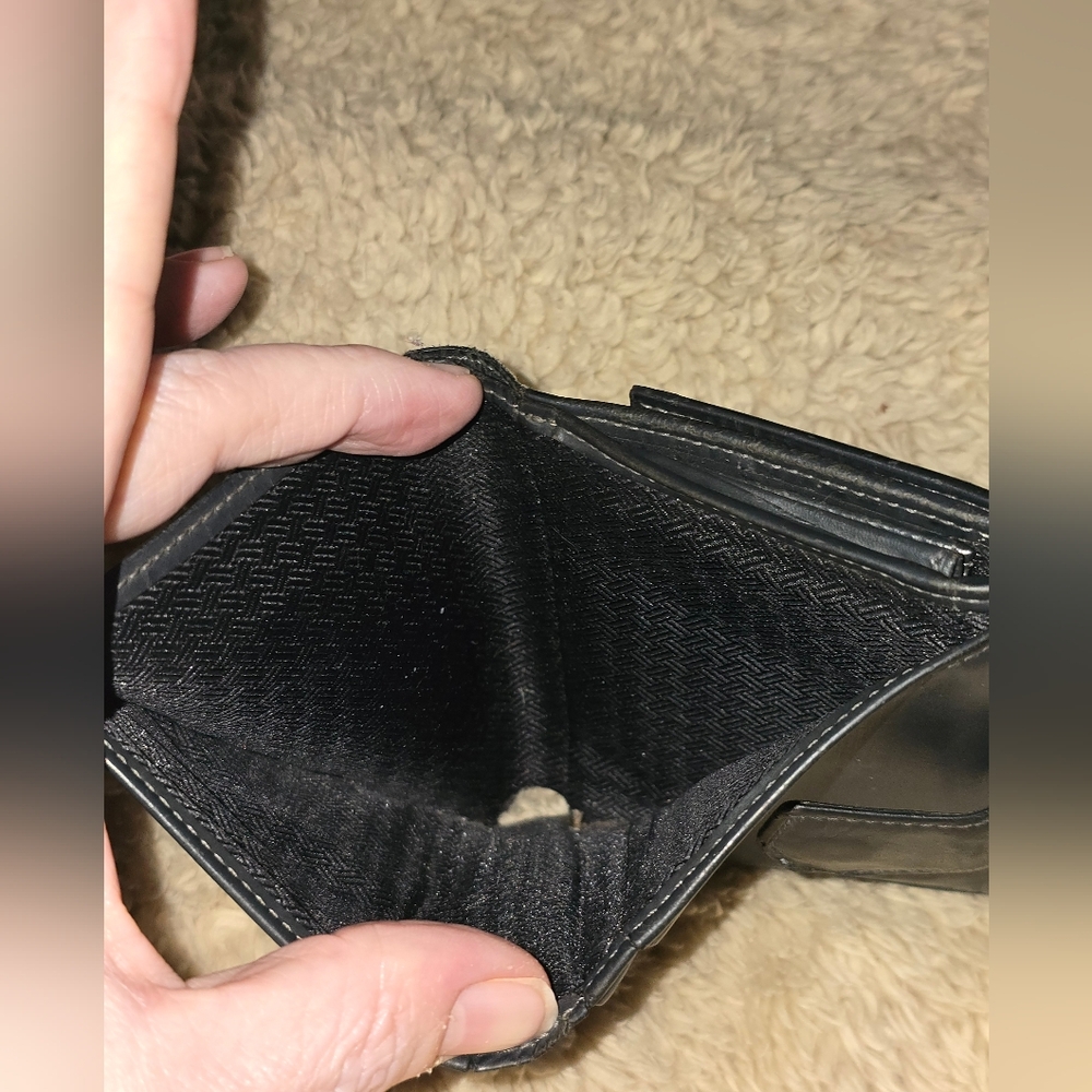 Dior Black and Cream Monogram Continental Wallet - Picture 11 of 16